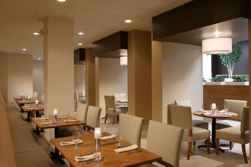 Wyndham Columbus Hotel Worthington Restoran gambar